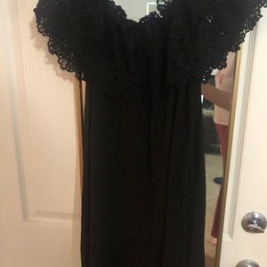 Black lace off the shoulder Dress made of chiffon